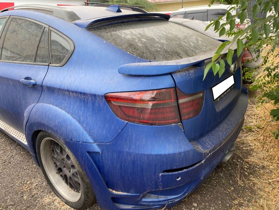 Бмв  х6 2011 продам .