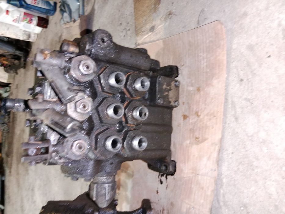 Продам распределитель