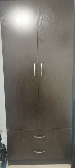 Продам Кровать,Матрас,Шкаф,Стол