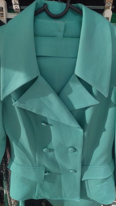 Двойка костюм с юбкой