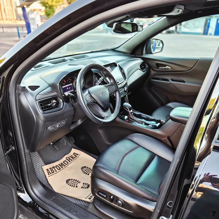 Chevrolet Equinox, 2022, фулл, в идеальном состоянии