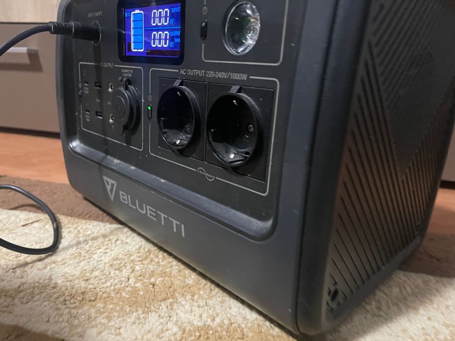 Power station bluetti eb70,