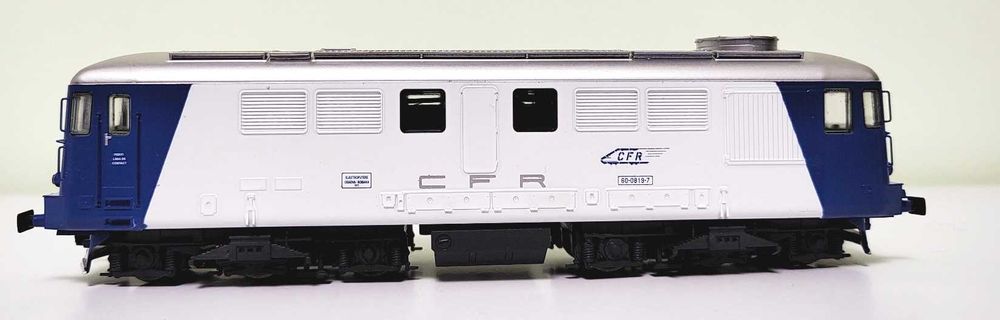 Locomotiva diesel 060 DA CFR Calatori HGD 13000 H0 1:87 analog