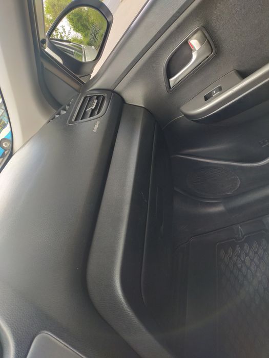 Транспорт легковой