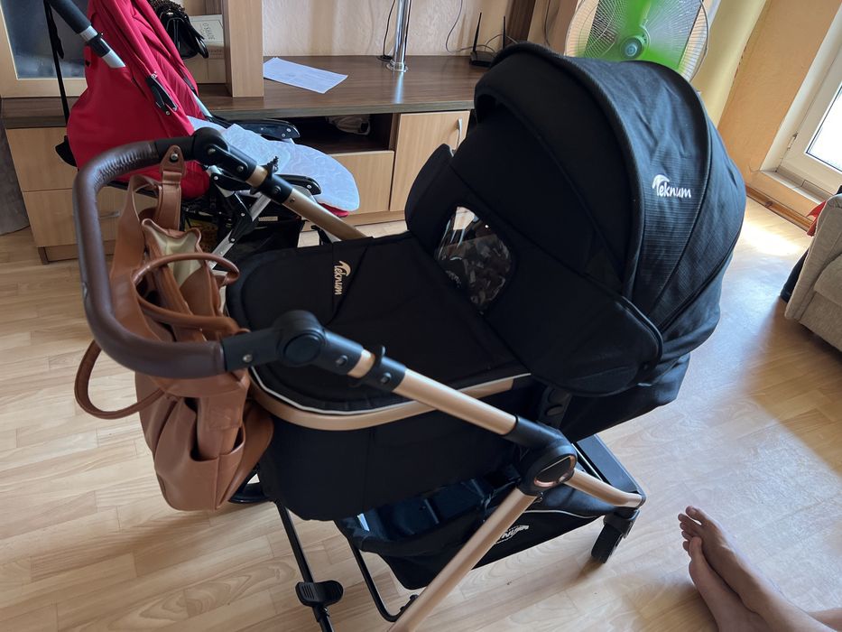 Продам детскую новую коляску!