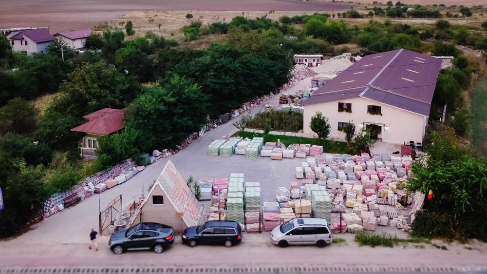 Hala de inchiriat 700 mp + teren 2300 mp - Acces Tir - Pozitionare DN7 Stradal - A0 5 MINUTE - TARTASESTI