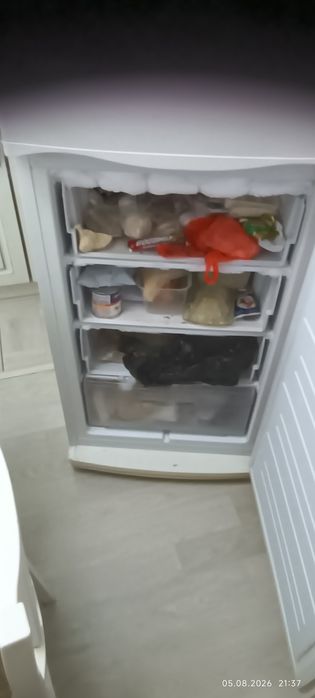 Продам холодильник Атлант