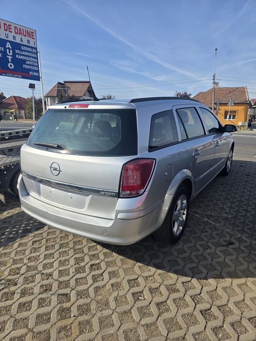 OPEL Astra 2004 — imagine 4