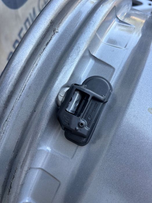 ОРИГИНАЛНИ джанти 18 ' цола 5x112 MERCEDES BENZ / Мерцедес 8J ET38 + датчици