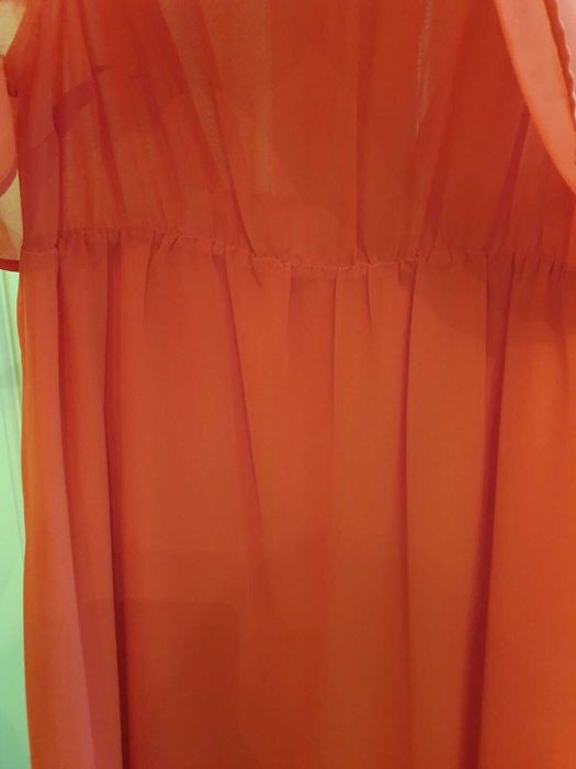 Страхотна червена лятна рокля и дънки за бременни H & M