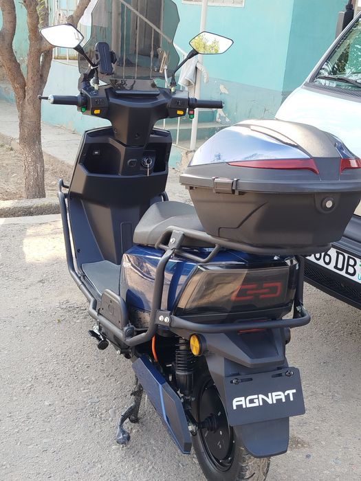 Skuter sotiladi koʻp minilmagan