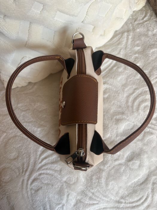 The tote bag чанта