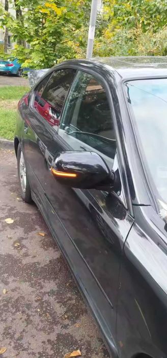 Динамични бягащи мигачи за огледалата за Subaru Forester Legacy субару