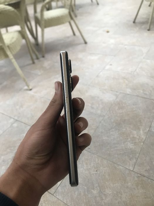 Redmi note 13 Pro Plyus 5G sotiladi