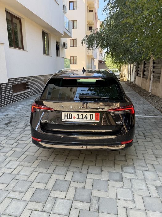 SKODA Octavia 2022 — imagine 4