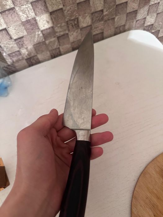 Продаю шеф-нож европейского типа (chef’s knife)