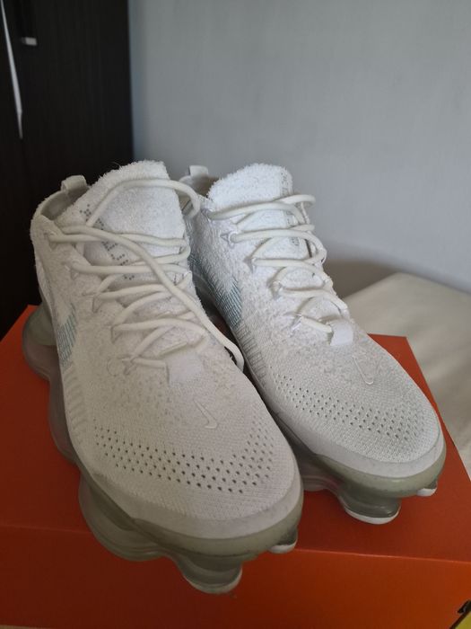 Vând adidasi Nike Scorpion