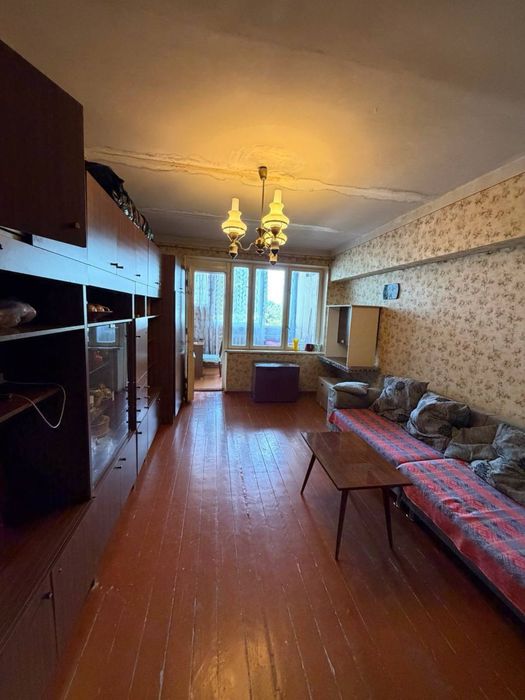 Продается 2-комнатная квартира На бадамзаре, напротив НБУ Банка