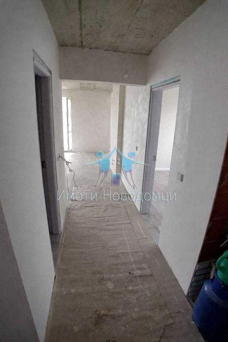 Самостоятелна тухлена къща в гр.Шумен, Местност Сакарка /2 корпус/.