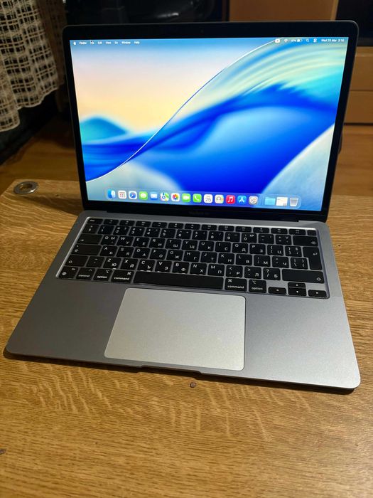 Apple MacBook Air 13" (M1, 2020) Space Grey