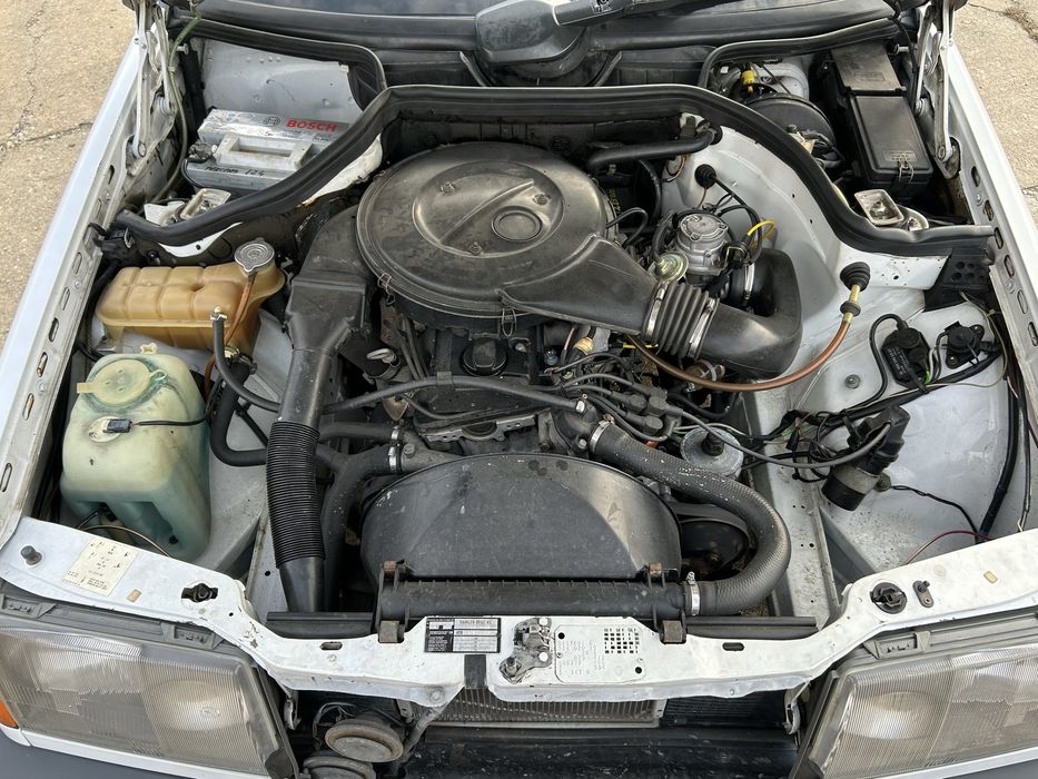 Mercedes-Benz W124 Vehicul Istoric