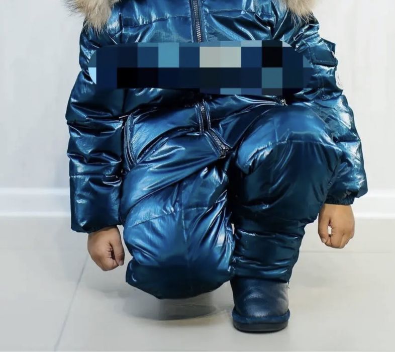 Продам зимний детский пуховик MONCLER