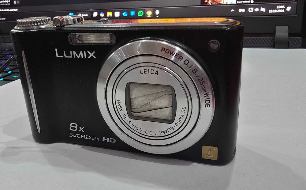 Panasonic Lumix DMC-ZX3 - compact digital, functional, stare buna
