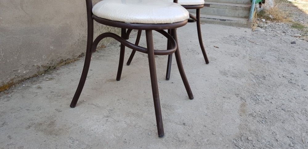 Стул металлический