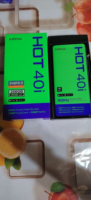 Infinix Hot 40i. 16/256
