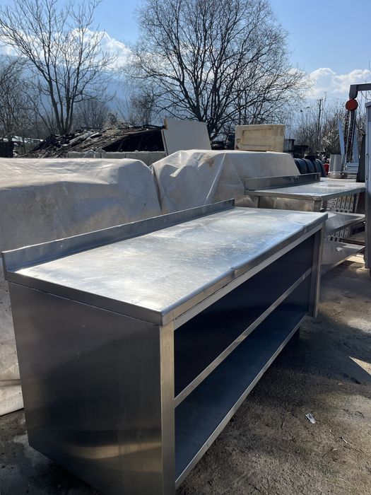 Работна маса неръждавейка