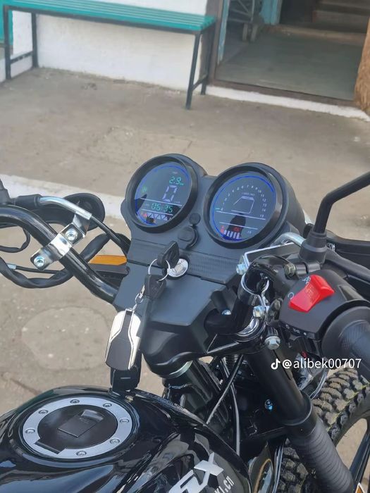 Suzuki gsx 200cc