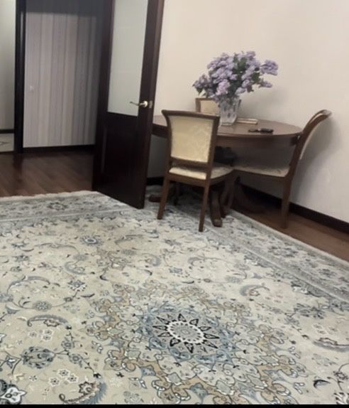 продам ковер, 10.000 тенге