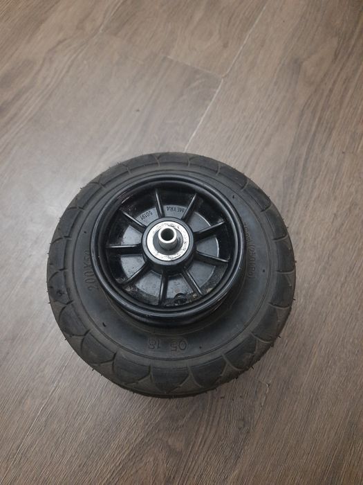 Покрышка и камера на самокат велосипед скутер картинг тележку коляску.