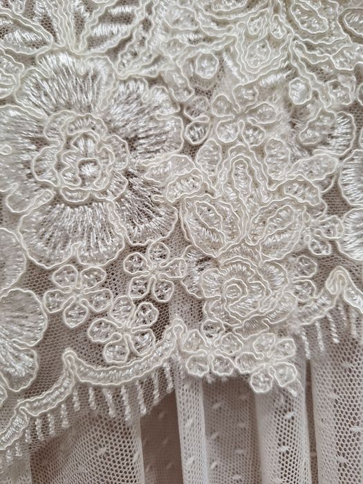 Сватбена рокля (дизайнерска)