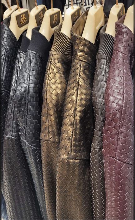 Geci de piele inedite