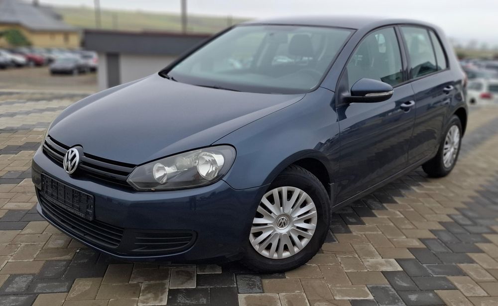Vând Volskwagen Golf 6, an fabricație 2010, motor 1.4 benzina, cutie manuala