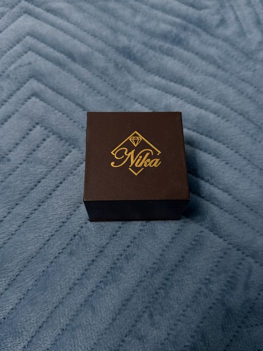 Продам желтое золото серьги