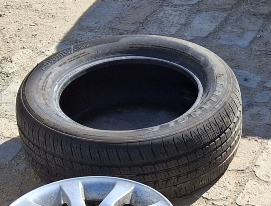 215/60/R16 triangle advantex