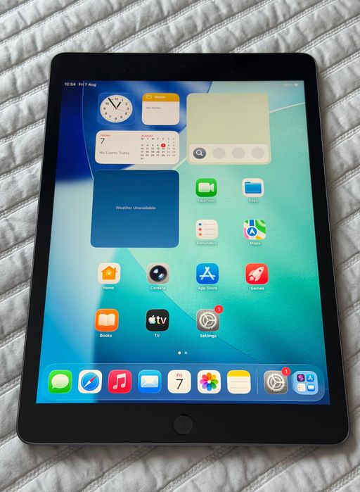 iPad 9 64GB WiFi Black Roblox jocuri Netflix Office Minecraft