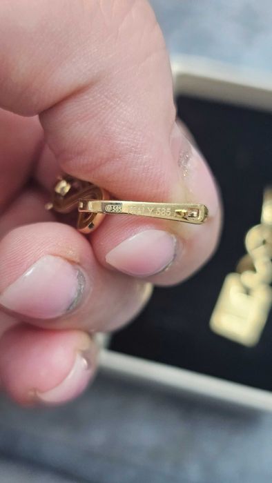 Золотые серьги Cartier 585