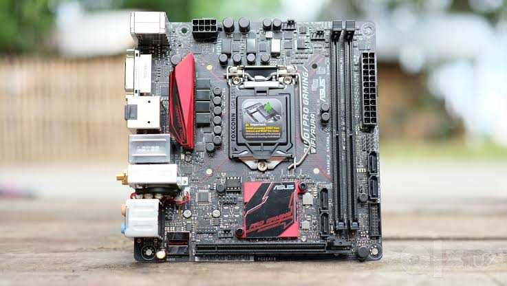 Asus B150i PRO GAMING WIFI AURA — материнская плата ITX