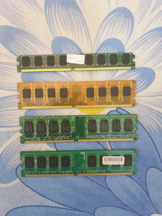 Memorie RAM PC 4 GB DDR2 , 800 Mhz