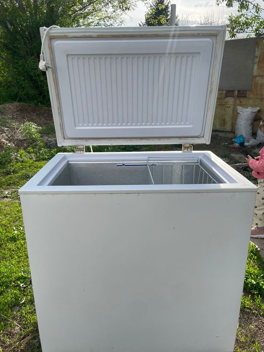 Морозильник бирюса