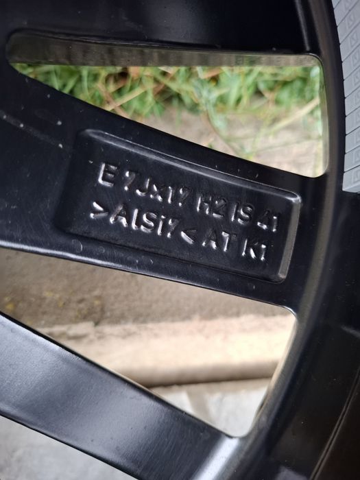 17"Оем Джанти с зимни гуми BMW X1,X2 U10,U11
