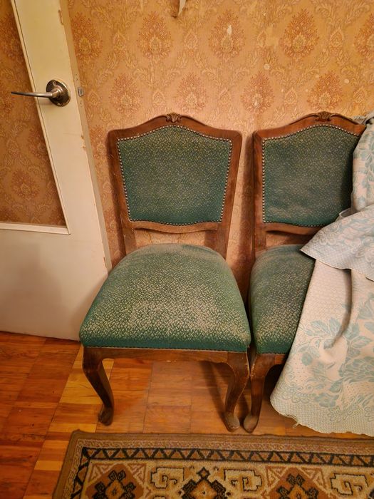 Продаются стулья из чистого дерева