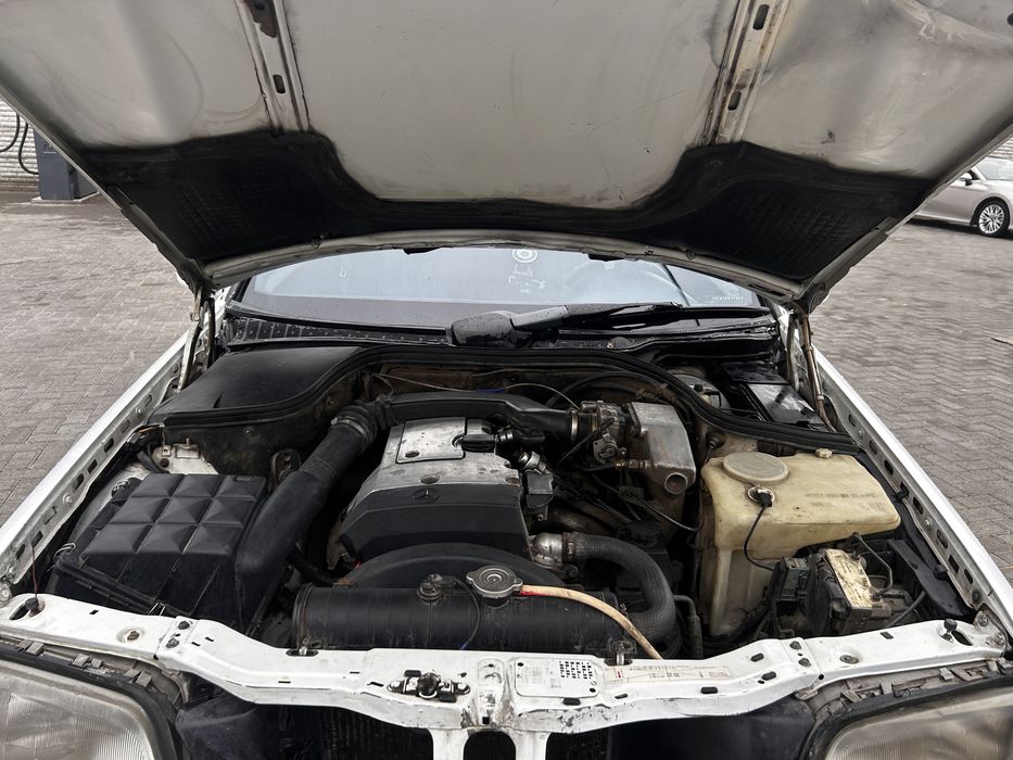 В продаже мерс w202