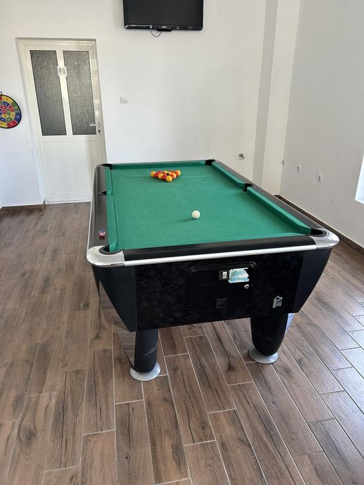 Билярдна маса - 7 фута