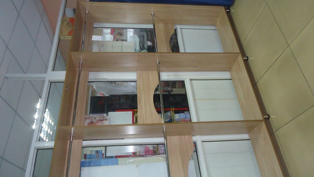 Витрина для одежды