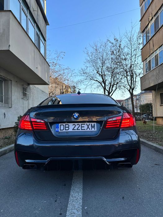 Pachet Exterior Complet compatibil cu BMW Seria 5 F10 2010-2017 Conversie la G30 M5 Design POZE REALE BIZ SHOP
