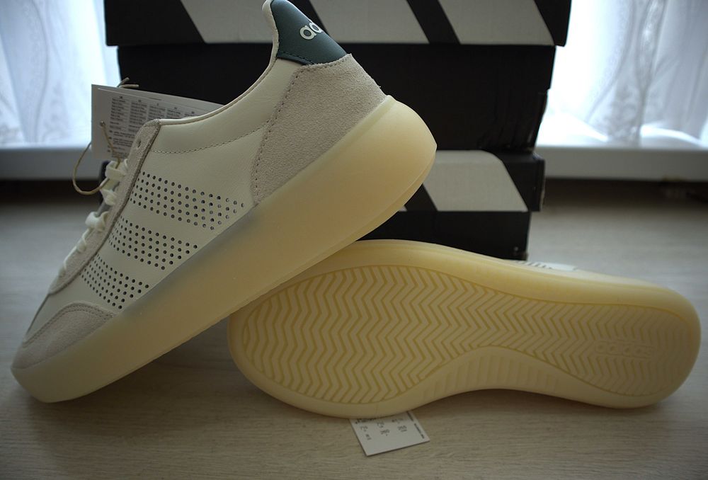 Кроссовки ADIDAS BARREDA DECODE V2 Оригинал new US 8, US 9